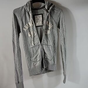 Abercrombie & Fitch medium gray authentic vintage long sleeve hoodie